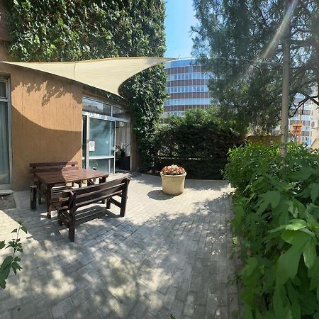 H1 Apartmanok Budapest Exterior foto