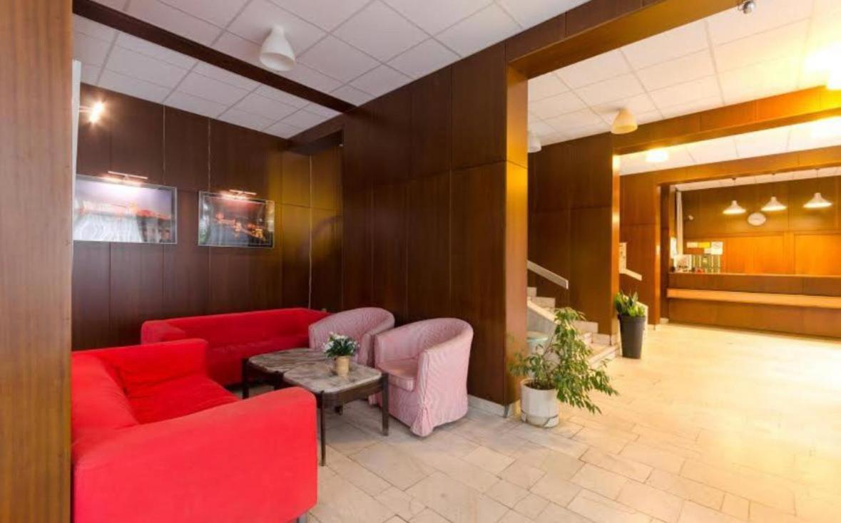 H1 Apartmanok Budapest Exterior foto