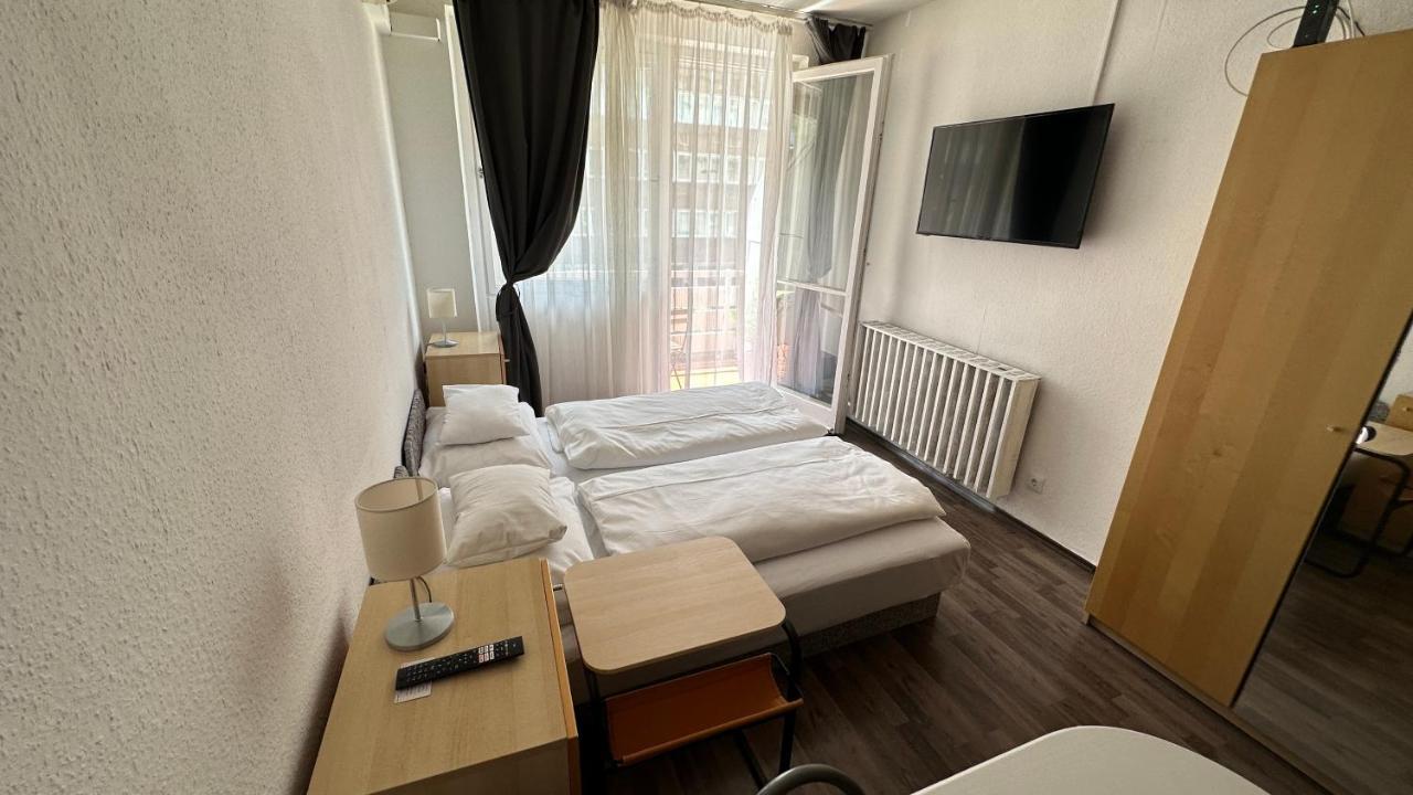 H1 Apartmanok Budapest Exterior foto